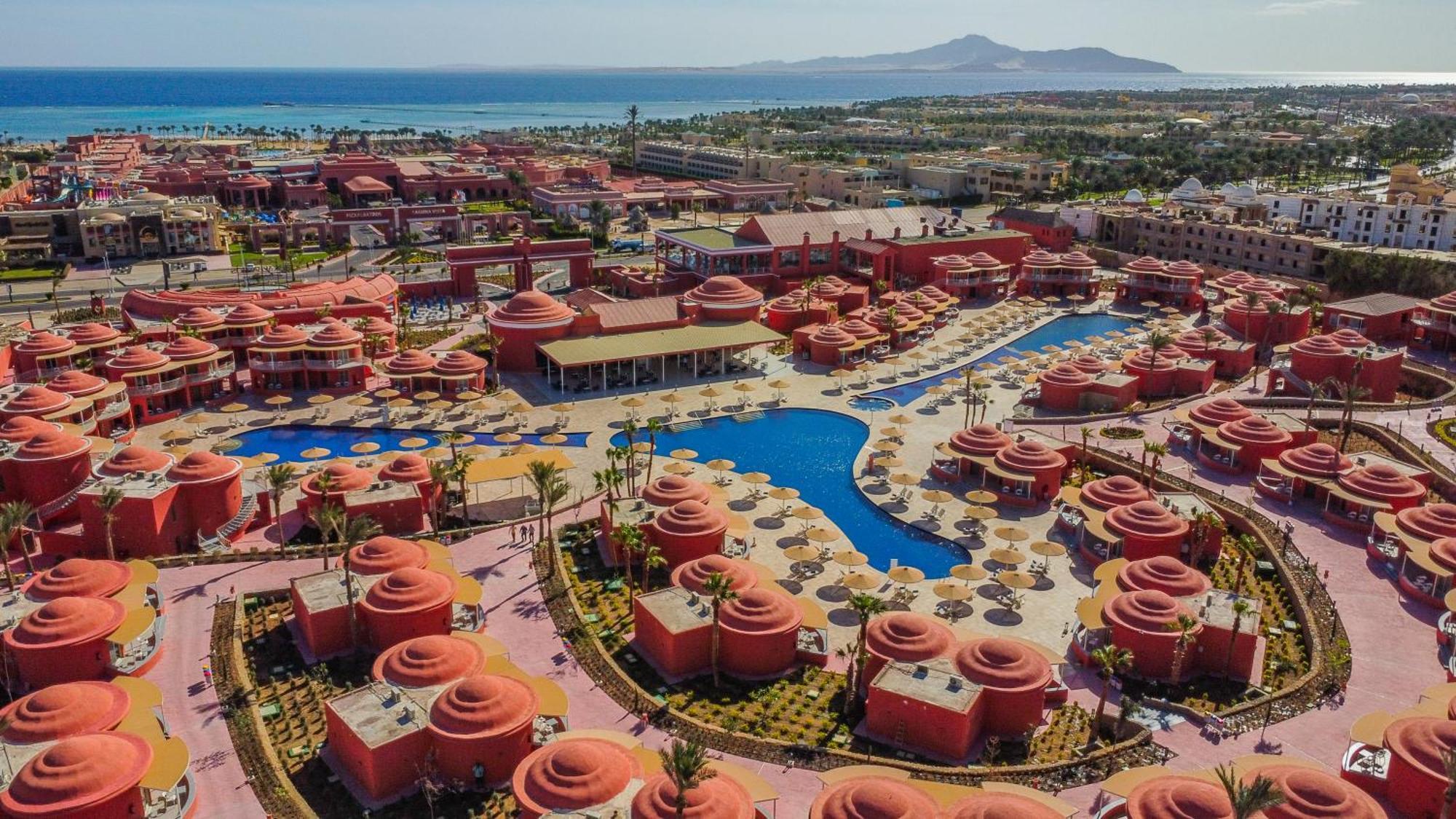 Pickalbatros Laguna Club Resort Sharm El Sheikh Exterior foto Aerial view of the resort