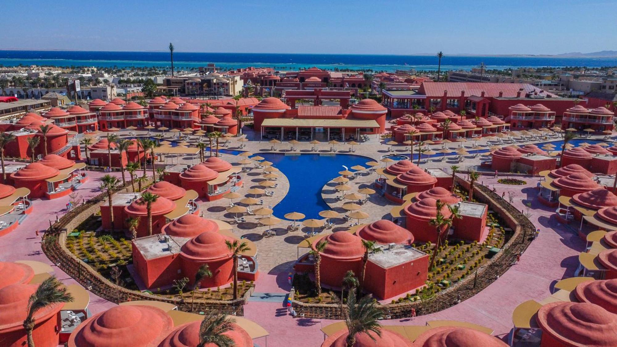 Pickalbatros Laguna Club Resort Sharm El Sheikh Exterior foto Aerial view of the resort