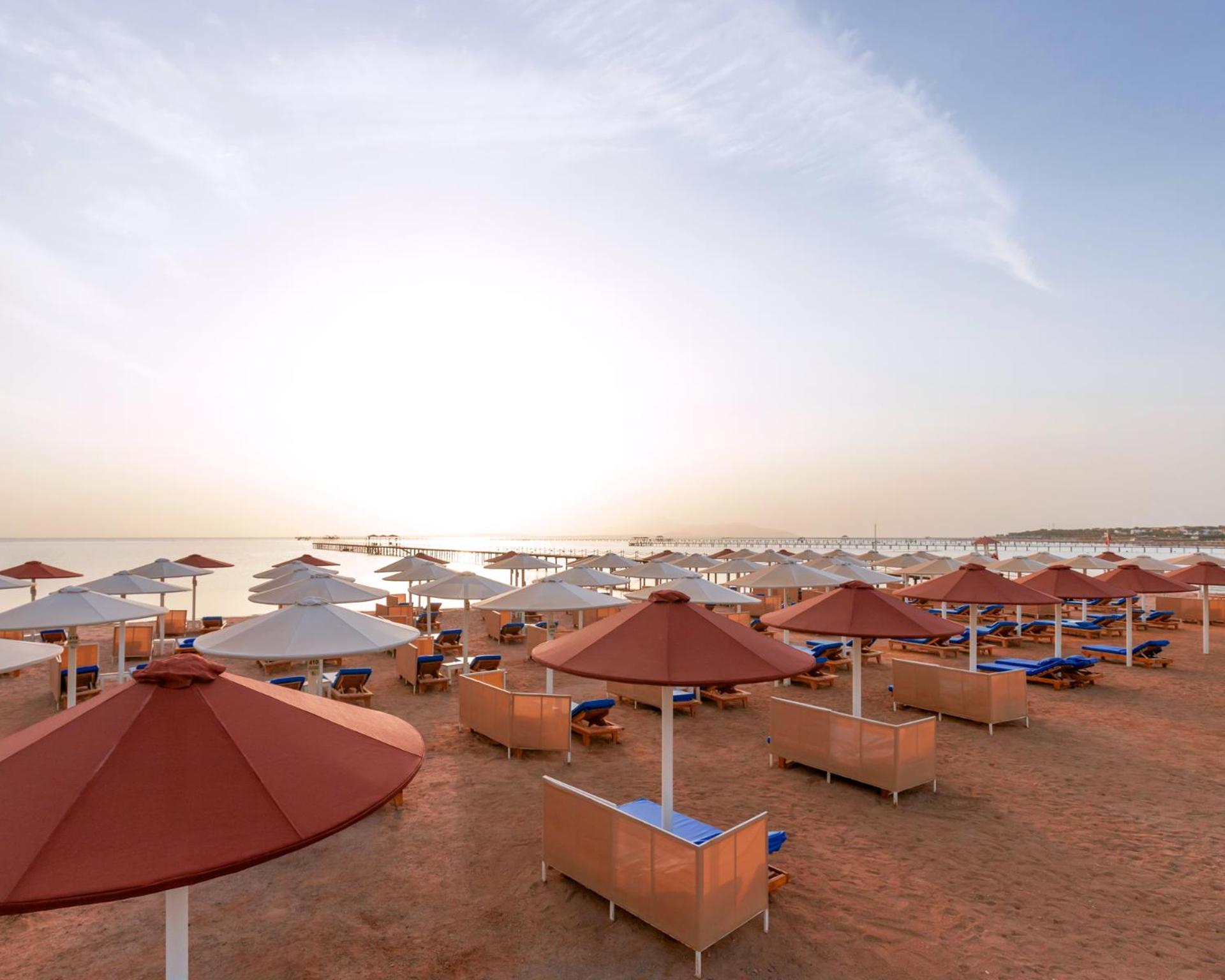 Pickalbatros Laguna Club Resort Sharm El Sheikh Exterior foto Beach at the Grand Hotel